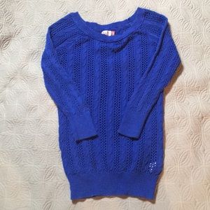 💐2/$20 Darling Blue sweater from So.